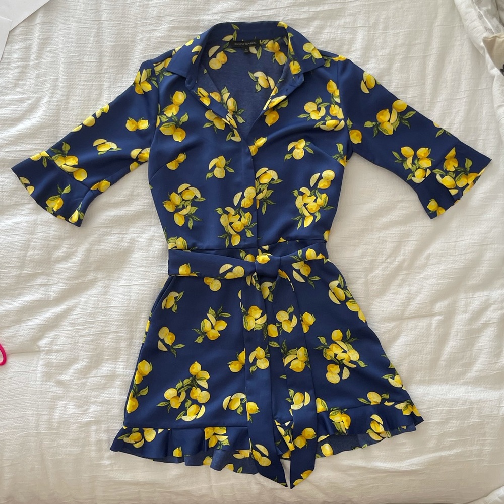 Banana Republic Romper size (2)